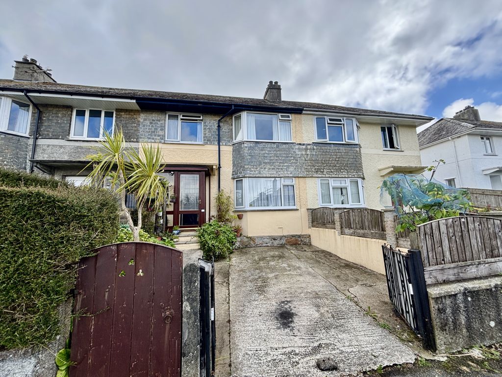 Property photo 1 of 14 3/4 Bedroom Mid Terrace House For Sale