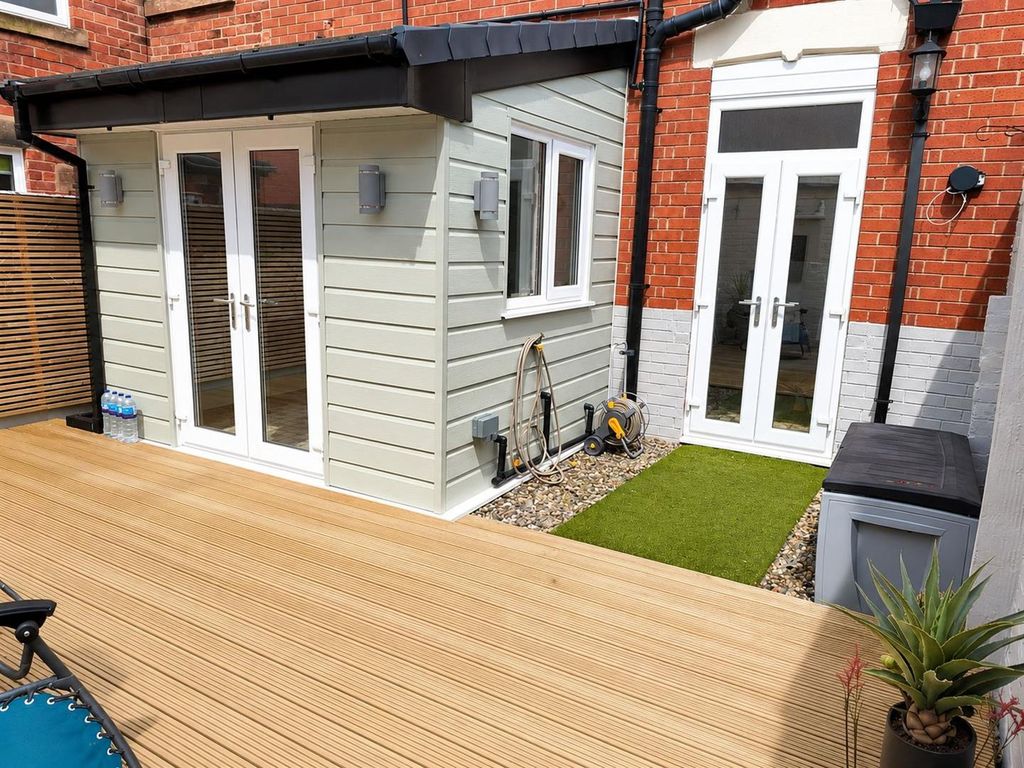 Property photo 3 of 13 3
