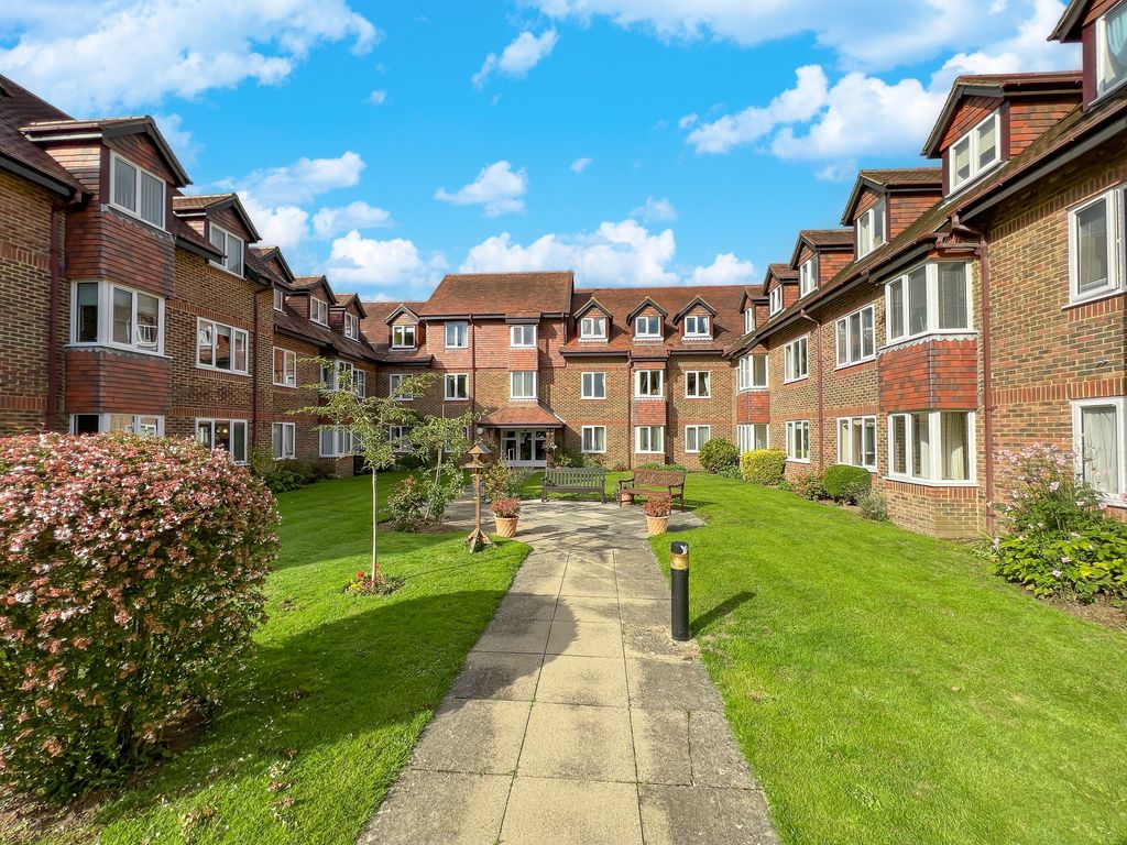 Property photo 1 of 13