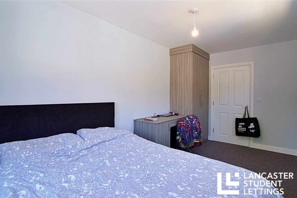 Property photo 2 of 10 Property Photo