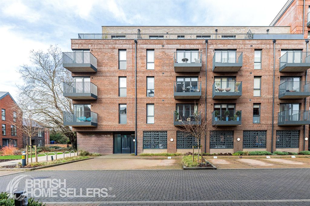 Property photo 1 of 20 Picture No. 25