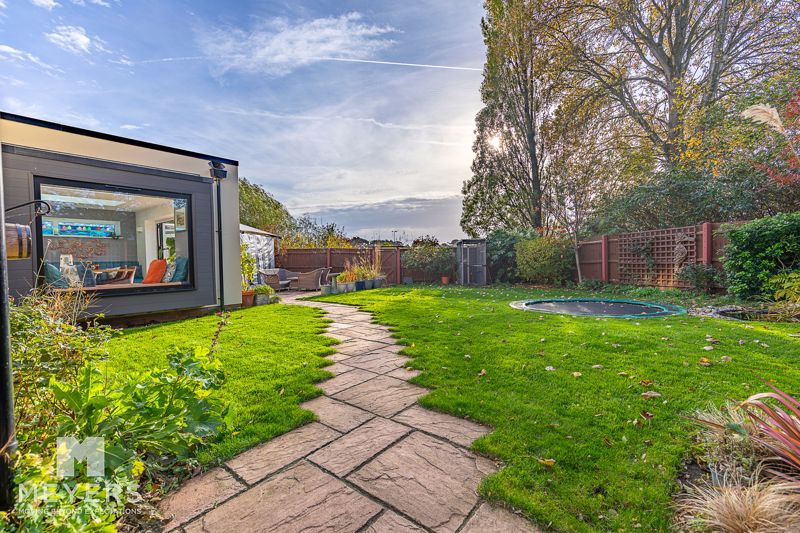 Property photo 3 of 22 Photo 20