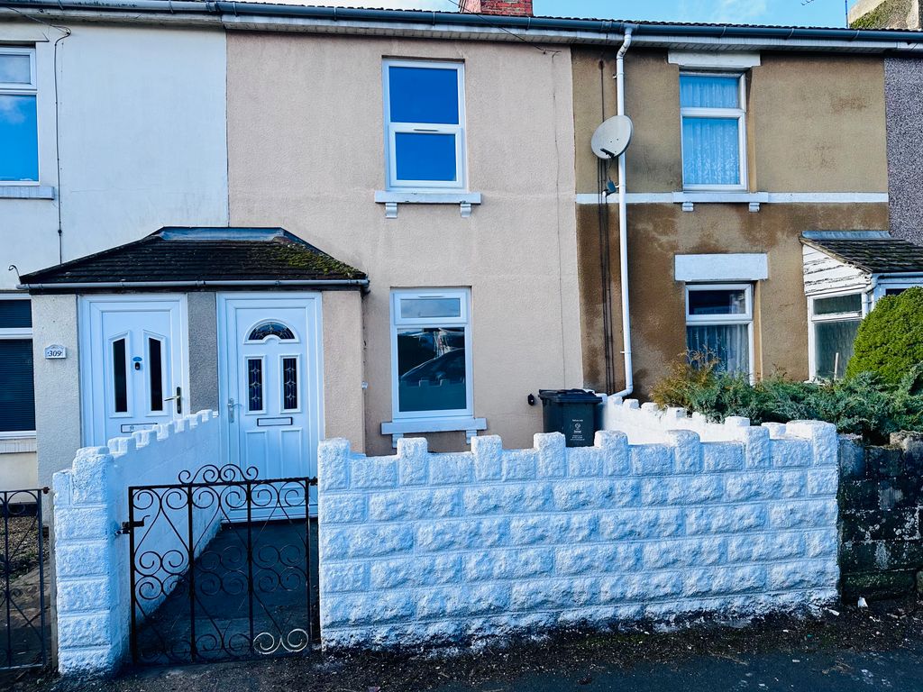 Property photo 1 of 20 Cover