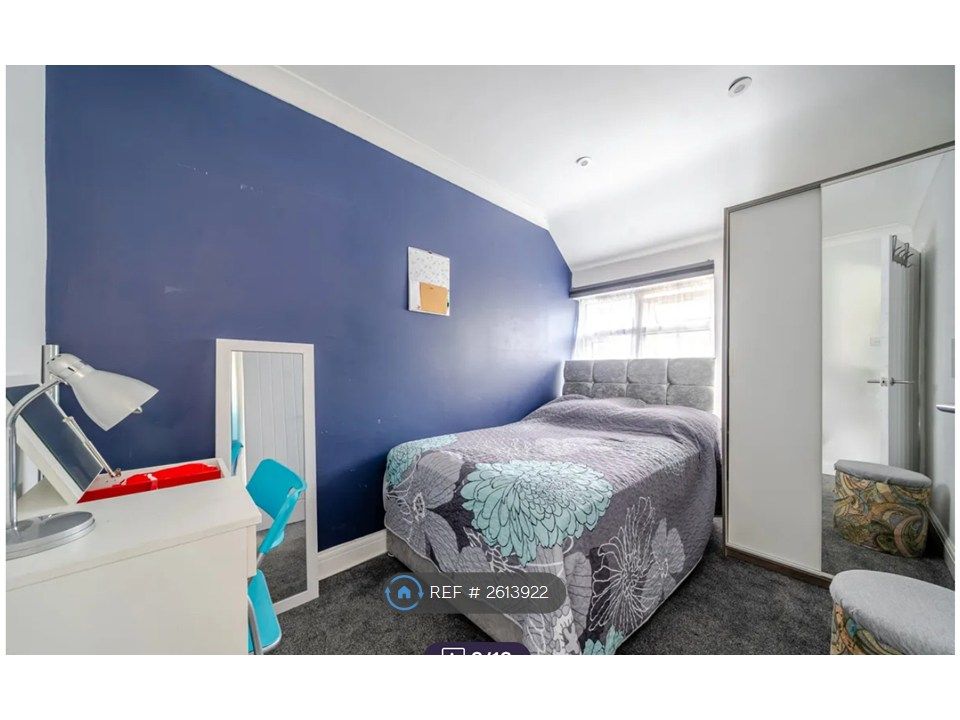 Property photo 1 of 11 Back Room (Double)