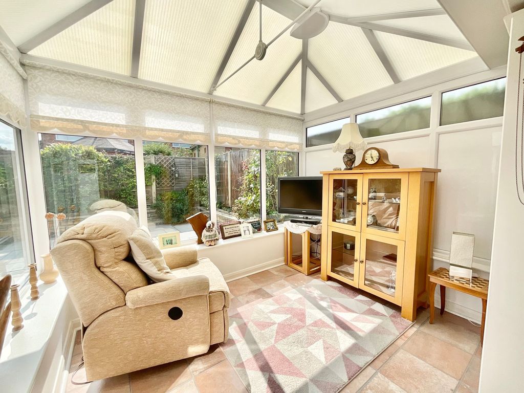 Property photo 3 of 21