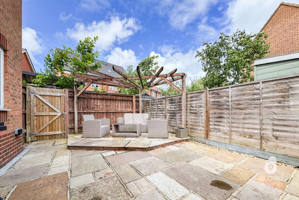 Property photo 2 of 12 1564125