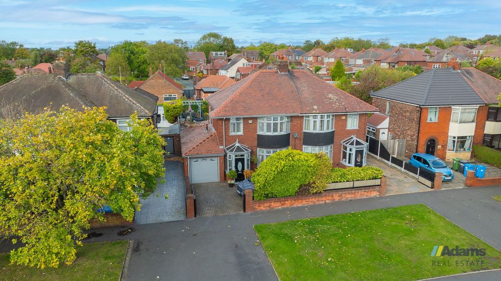 Property photo 1 of 35