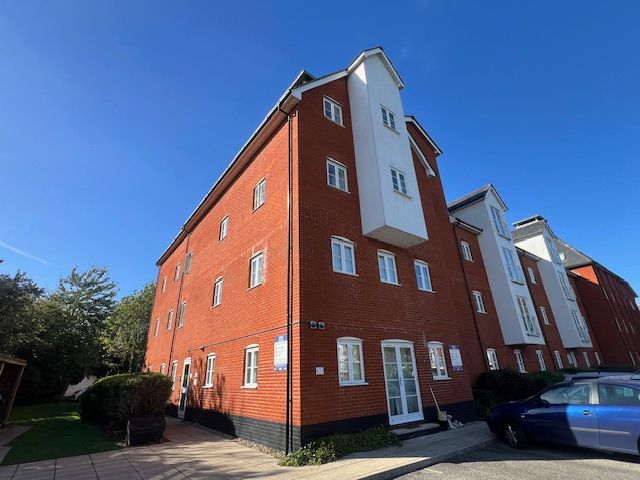Property photo 1 of 10 Exterior