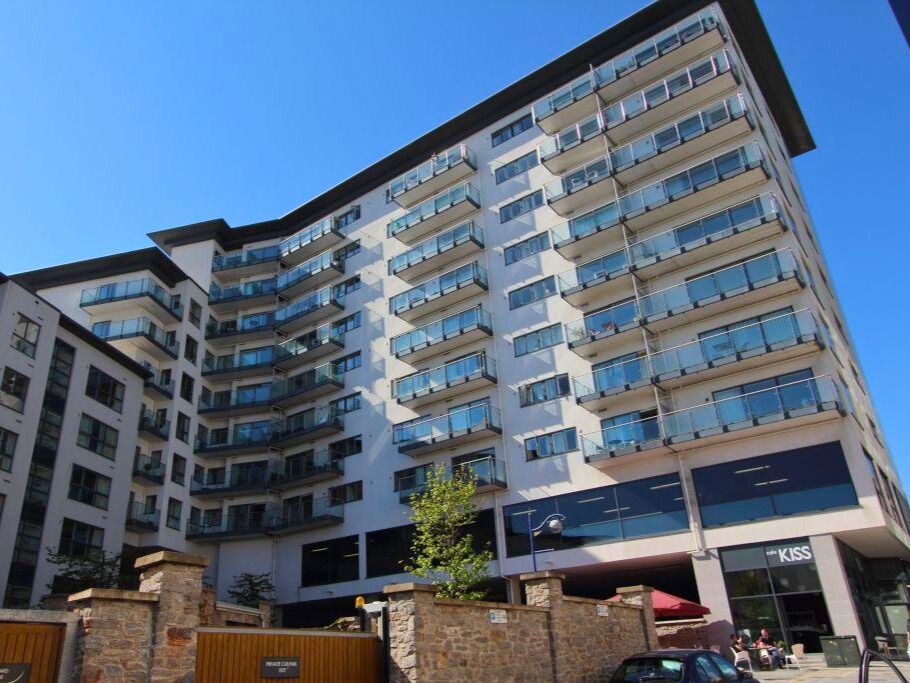 Property photo 3 of 20