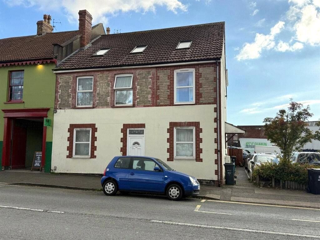 Property photo 1 of 17 Picture No. 01
