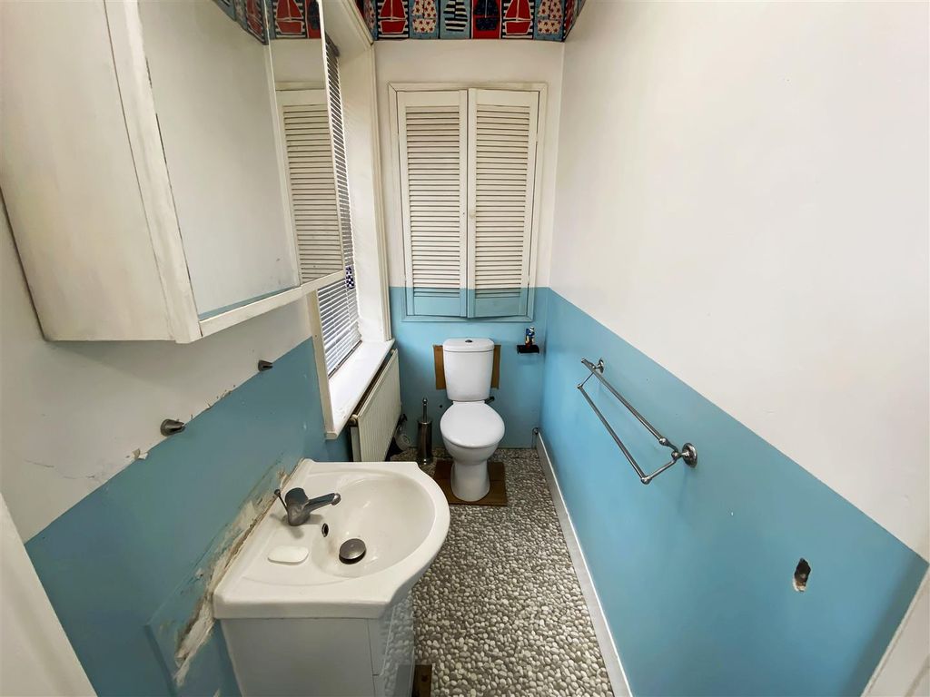 Additional image 8 of 2 bed flat for saleNorfolk Road, Littlehampton BN17