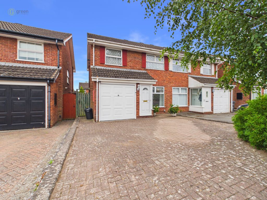 Property photo 1 of 17 Cam01698G0Pr0298Still017