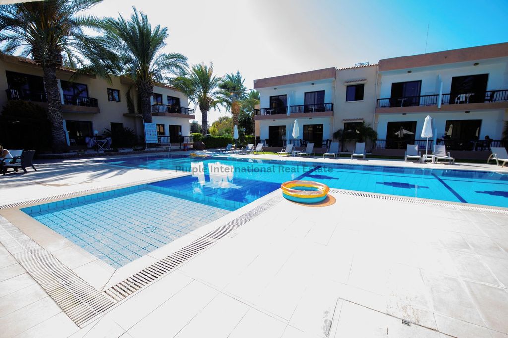 Property photo 2 of 38