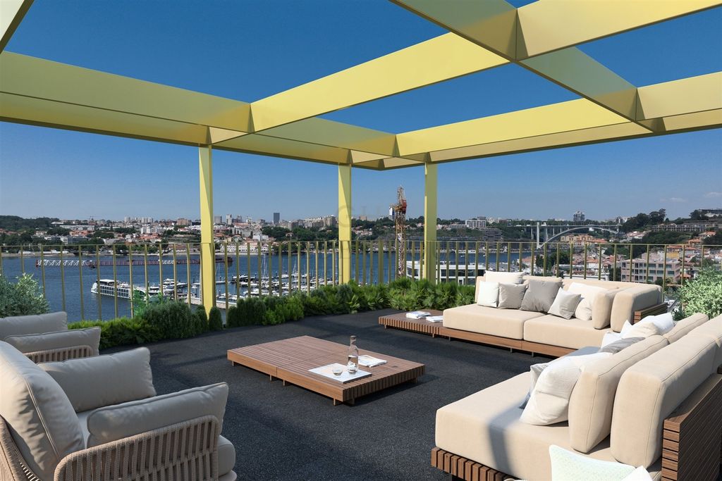 Property photo 1 of 42 Luxury 4-Bedroom Penthouse In Vila Nova De Gaia | Golden Hour Real Estate