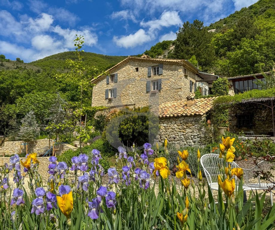 Property photo 1 of 36