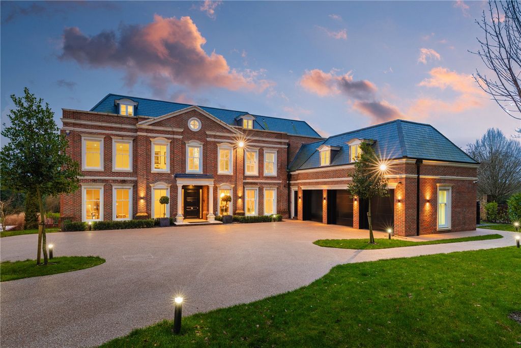 Property photo 1 of 39 Font Elevation