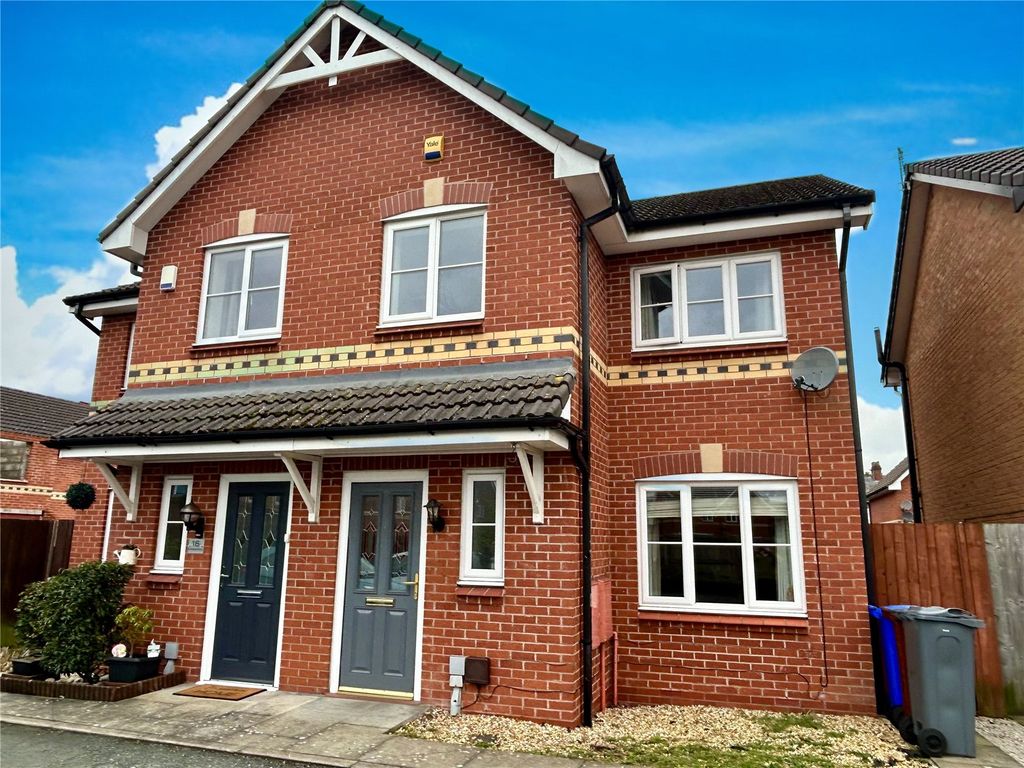 Property photo 1 of 16 Front External