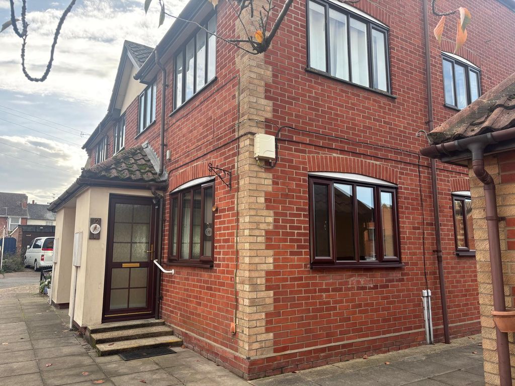 Property photo 1 of 7