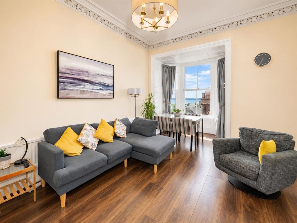Property photo 3 of 20 2-2 1 Blackness Avenue Dundee-5.Jpg