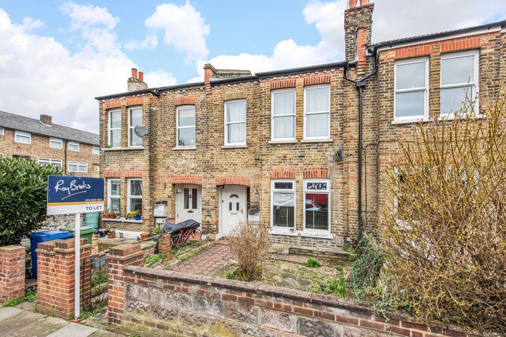 Property photo 1 of 13