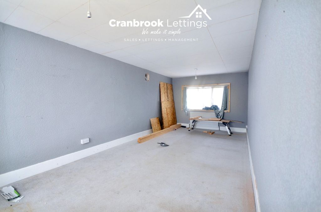 Property photo 1 of 26 Four Bedroom End-Terrace House For Sale Amidas Gardens, Dagenham Rm8