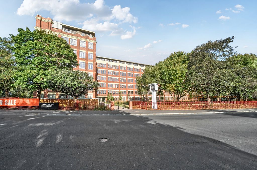 Property photo 1 of 14