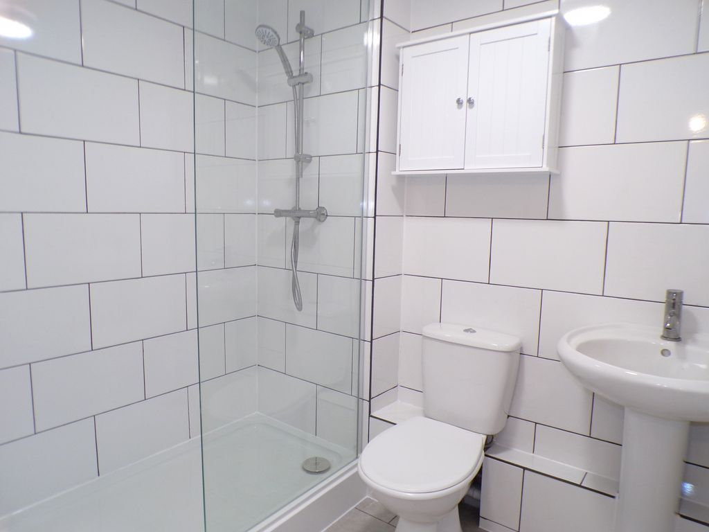 Property photo 3 of 7 Gallery