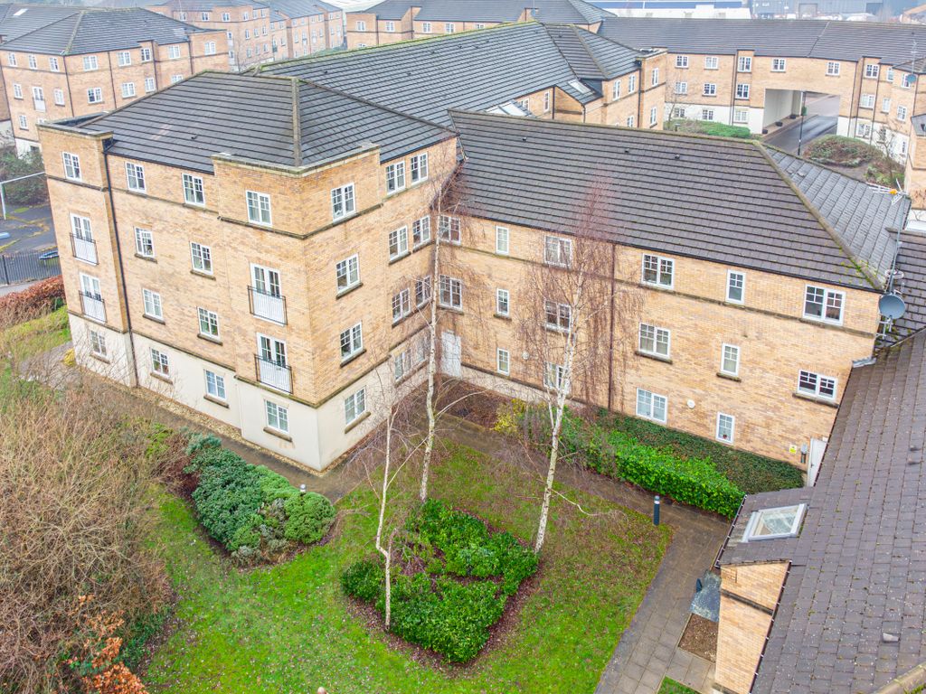 Property photo 1 of 20 Front