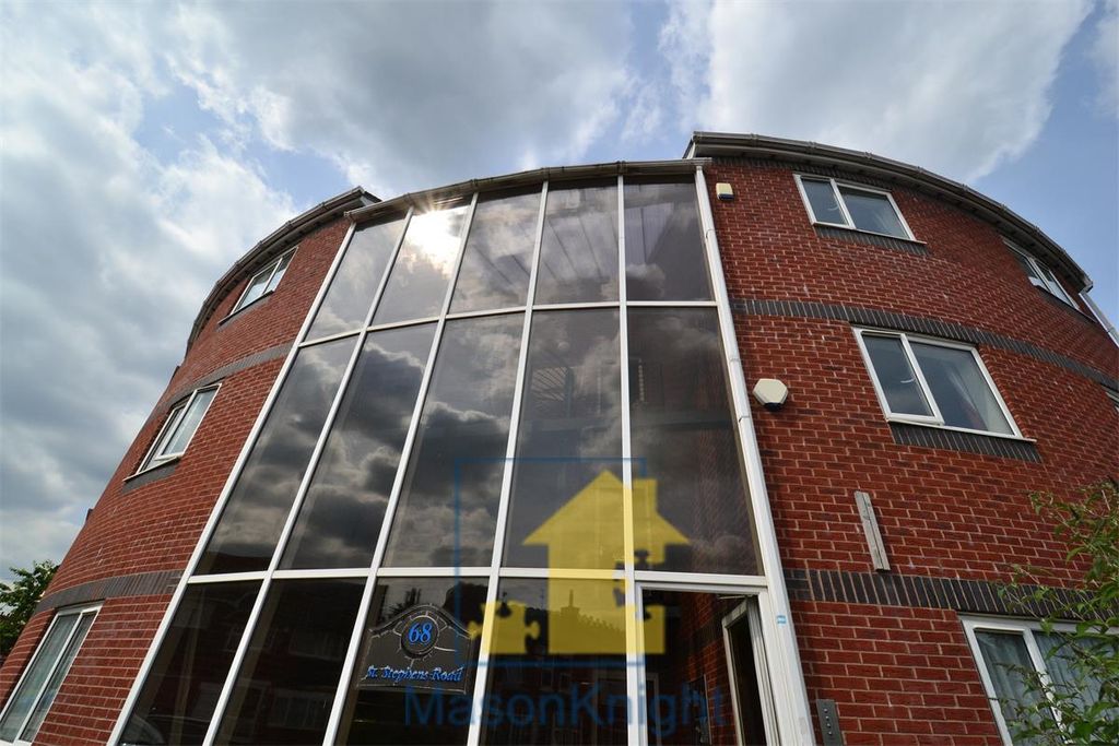 Property photo 2 of 16 Dsc_0031-2 - Copy.Jpg