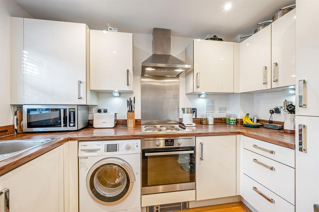 Property photo 2 of 20 Sketch_Ph2_6447029.Jpg