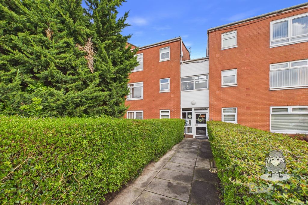 Property photo 1 of 14 18