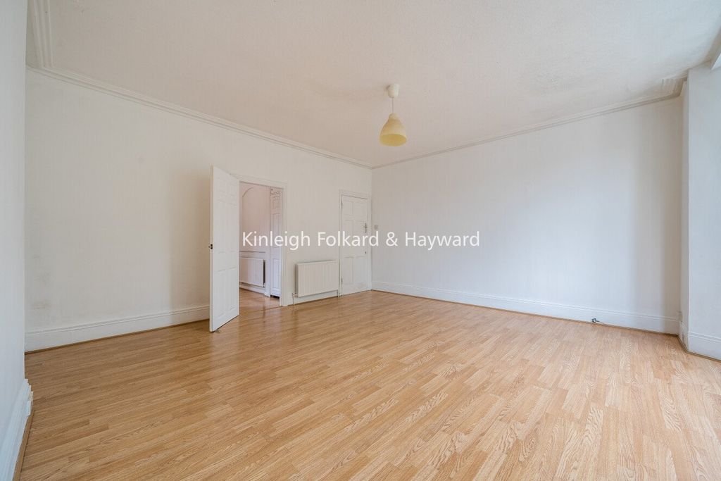 Property photo 1 of 14 Picture No. 01