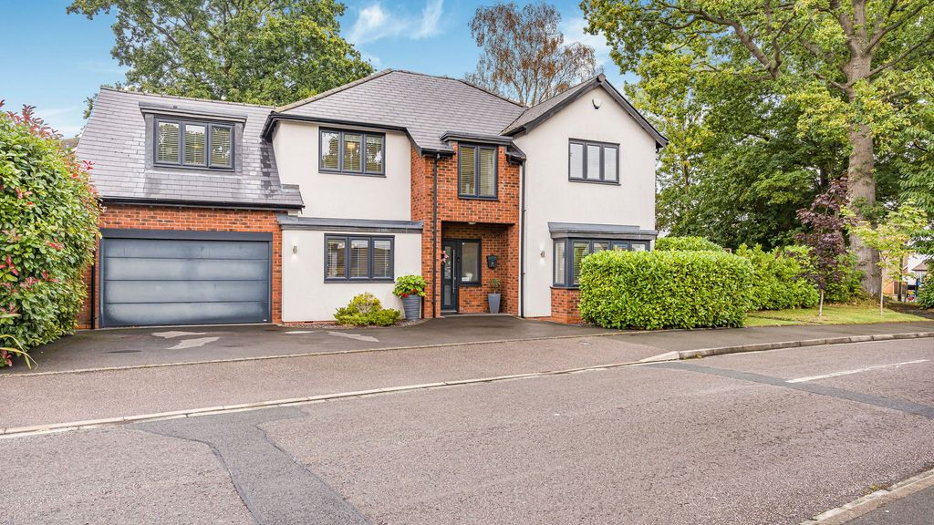 Property photo 1 of 34