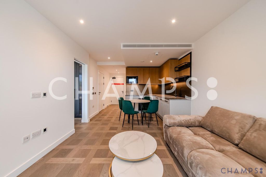 Property photo 3 of 10 Gallery