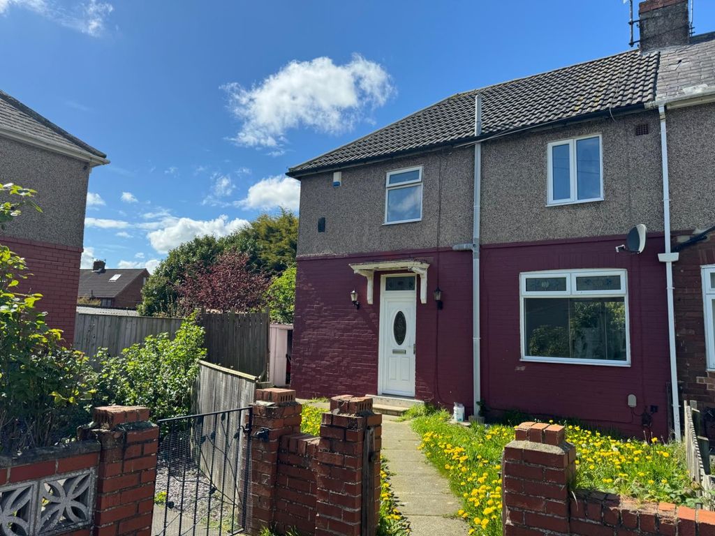 Property photo 1 of 9 External