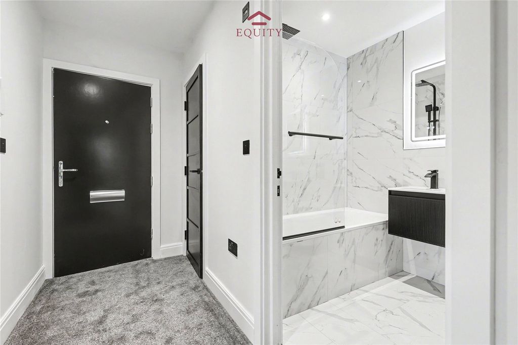 Property photo 1 of 11 Picture No. 01