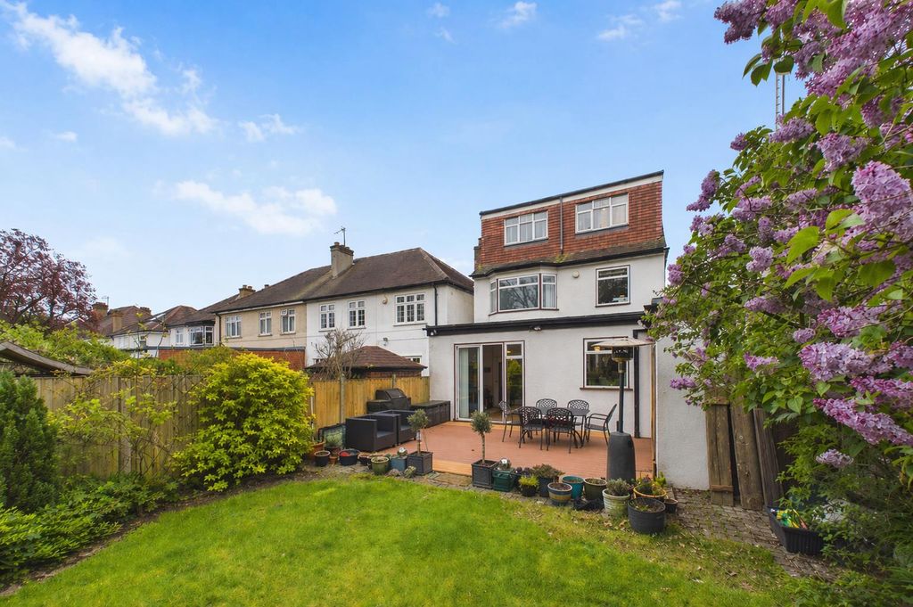 Property photo 3 of 17 5.Png