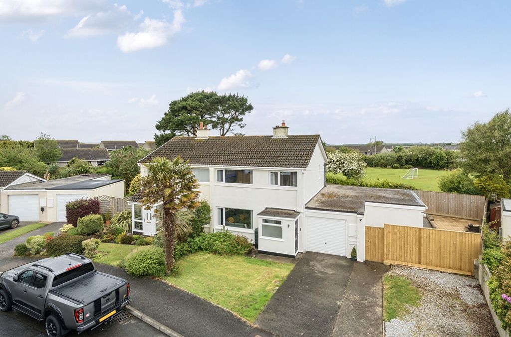 Property photo 1 of 22 1452560-2-6A0B093...