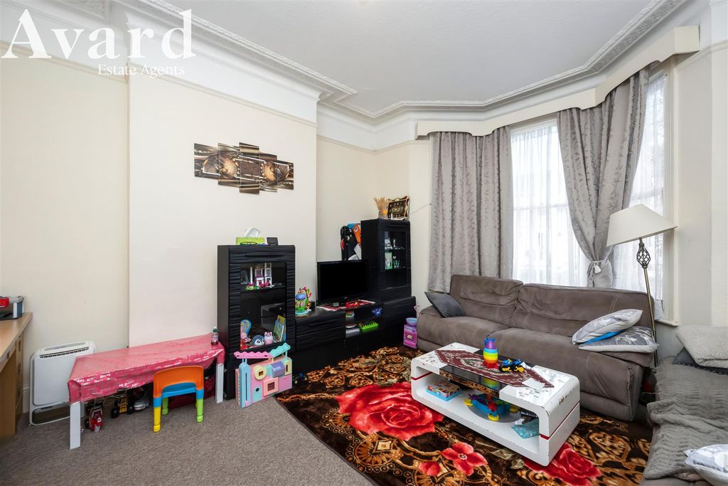 Property photo 3 of 9 Sackville Road, 95, 1-002.Jpg