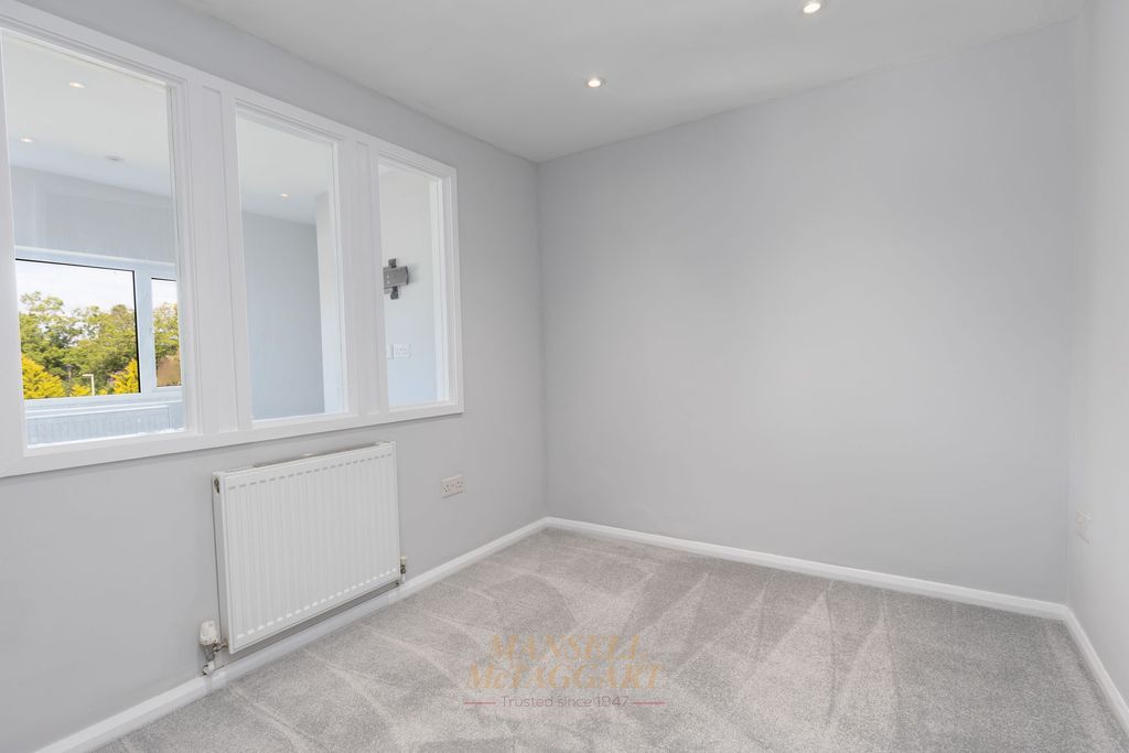 Additional image 8 of 1 bed maisonette for saleBuckhurst Close, East Grinstead RH19