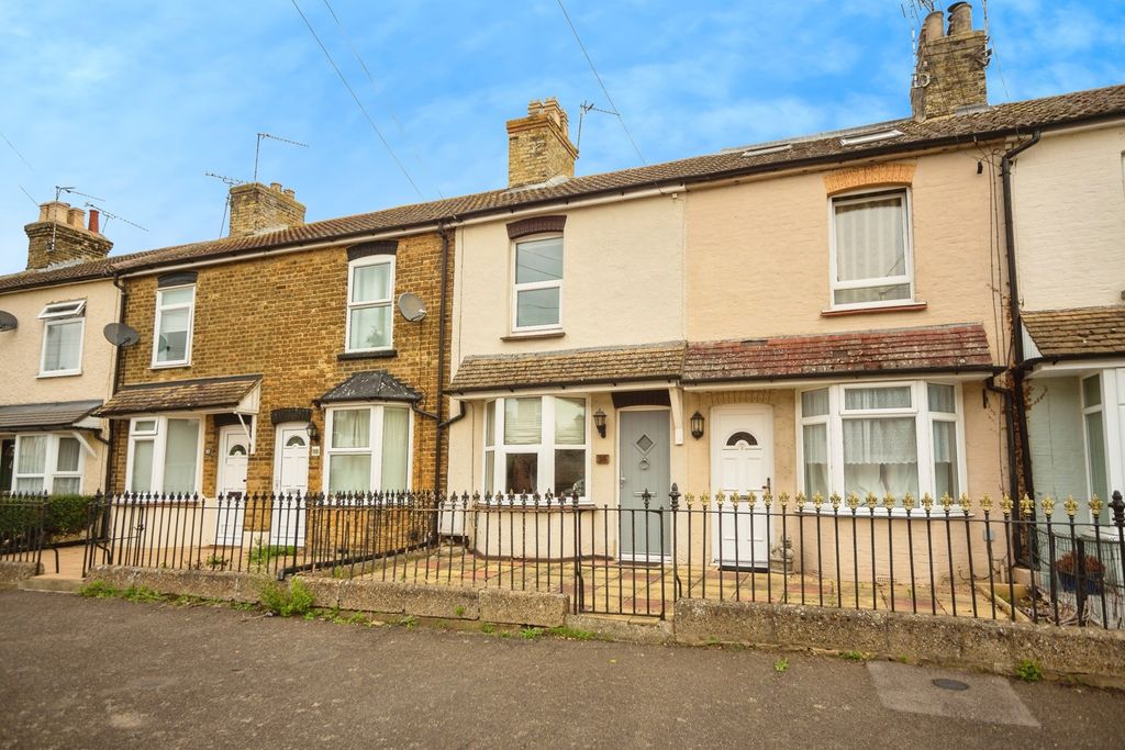 Property photo 1 of 12 Front