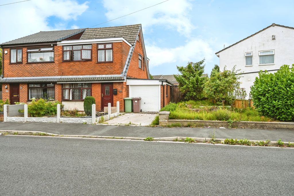 Property photo 1 of 15