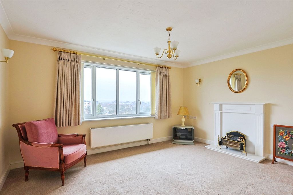 Property photo 2 of 20 Picture No. 02