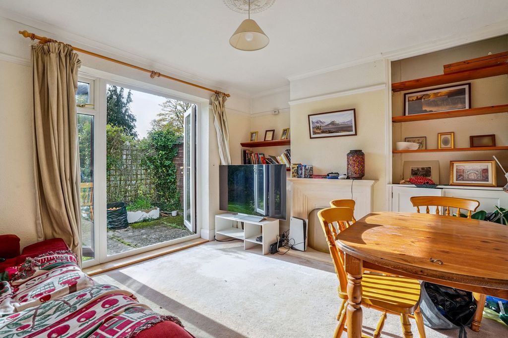 Property photo 3 of 14