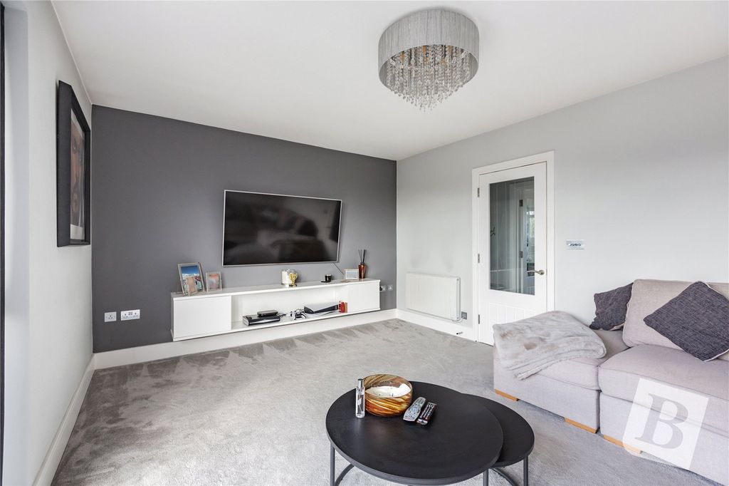 Property photo 2 of 13 Reception Room