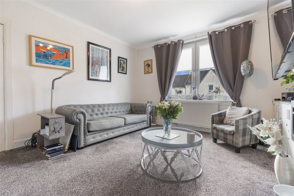 Property photo 3 of 25 Picture No. 28