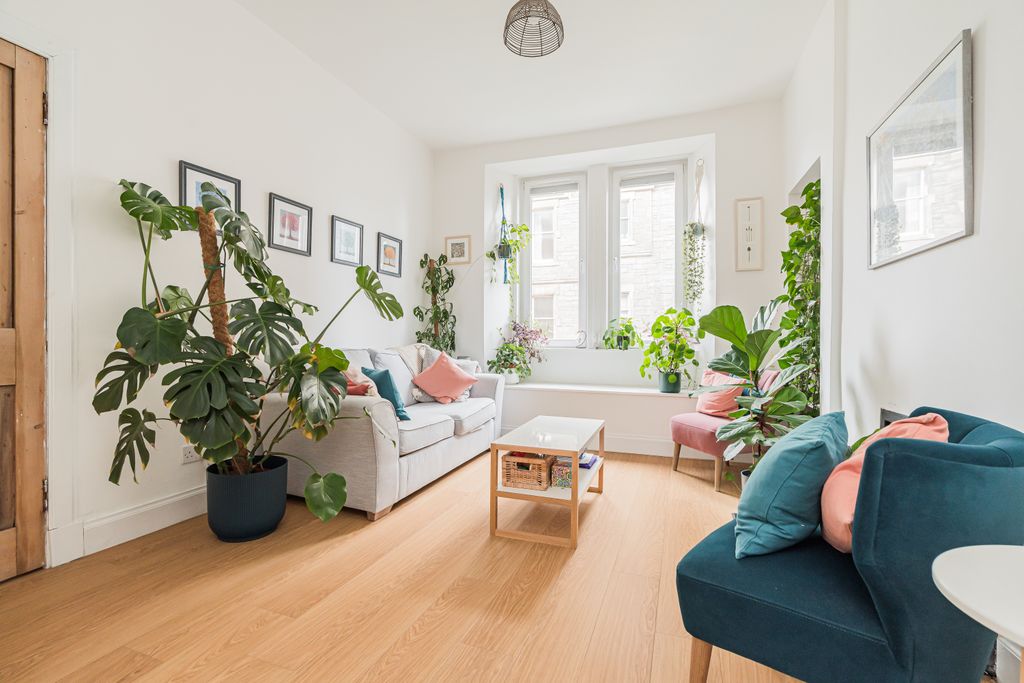 Property photo 2 of 24 Property Image 2