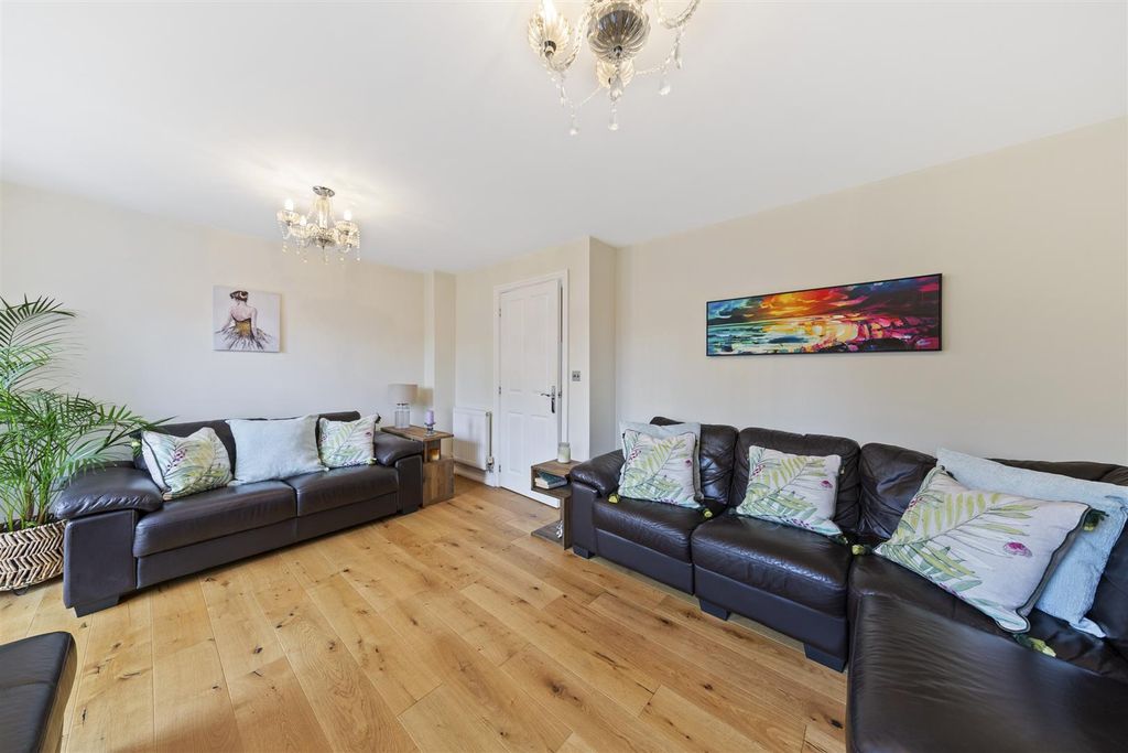 Property photo 3 of 20 14Blackbridgectweb09.Jpg