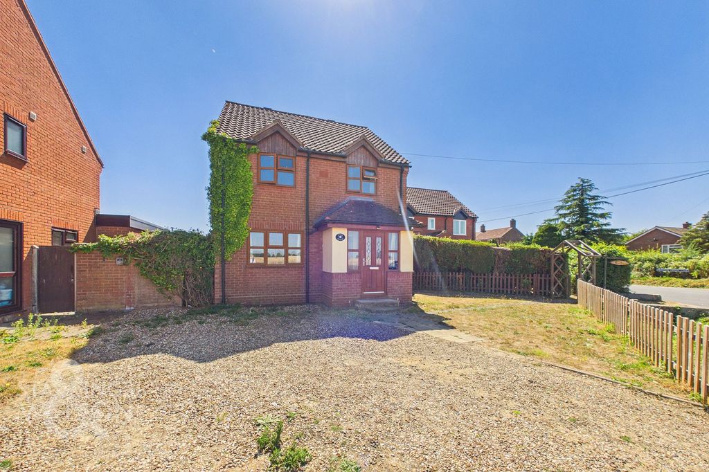 Property photo 1 of 26