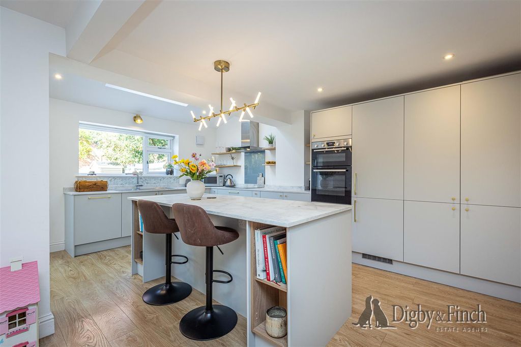 Property photo 2 of 28 Open Plan Dining Living Kitchen